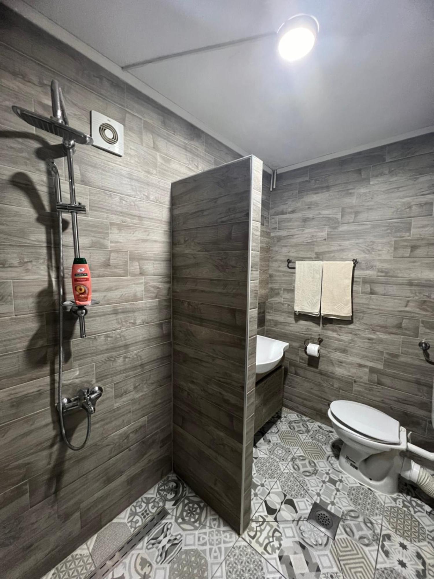 Prenociste Samir Hotel Gradacac ภายนอก รูปภาพ